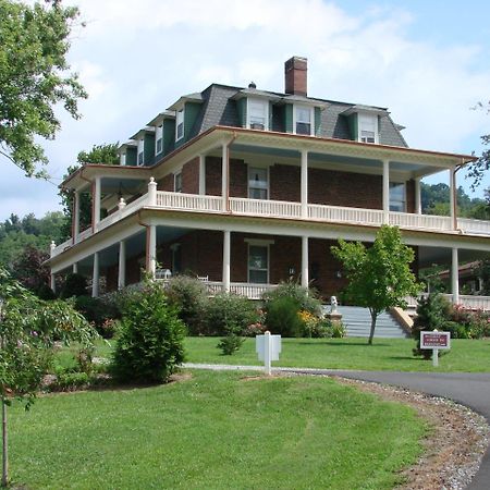 The Reynolds Mansion Bed & Breakfast Woodfin Exterior photo
