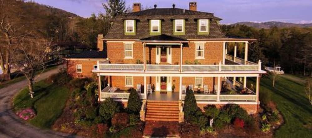 The Reynolds Mansion Bed & Breakfast Woodfin Exterior photo