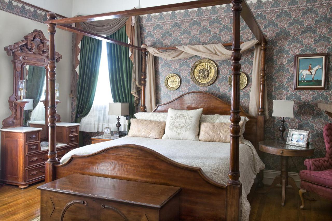 The Reynolds Mansion Bed & Breakfast Woodfin Exterior photo
