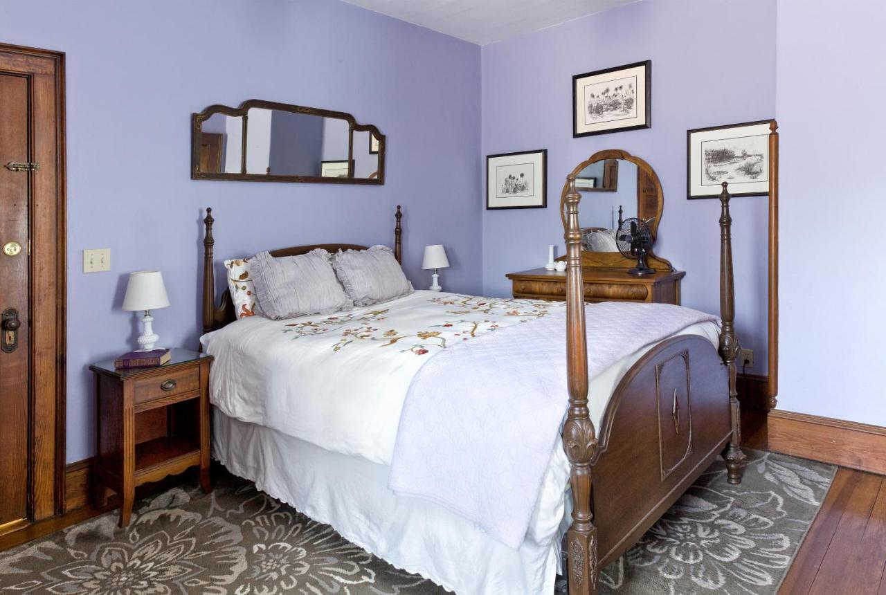 The Reynolds Mansion Bed & Breakfast Woodfin Exterior photo
